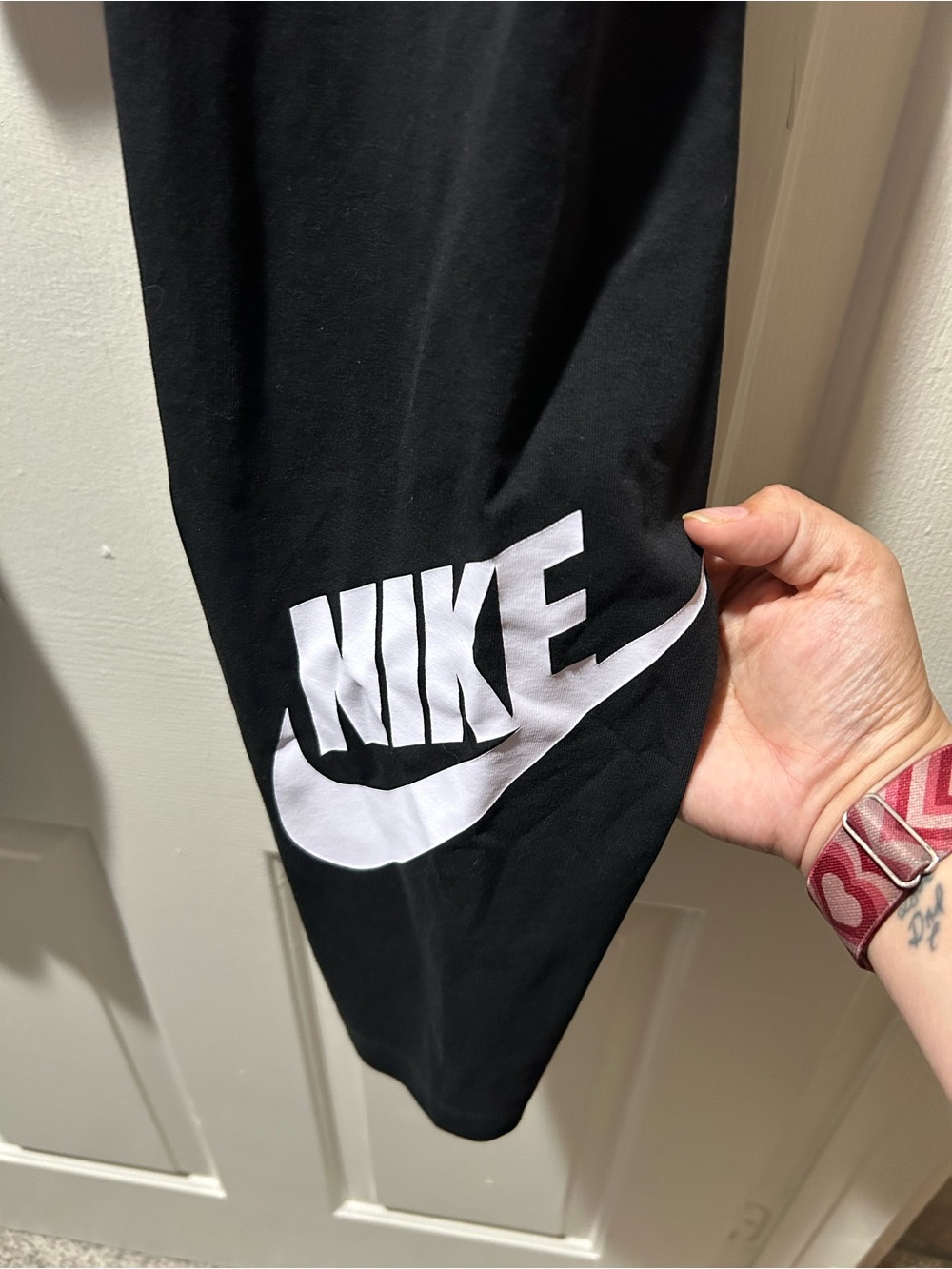 Nike Plus Size Women's Sportswear Classics High-Waisted Graphic Leggings Size 3X - Picture 2 of 5